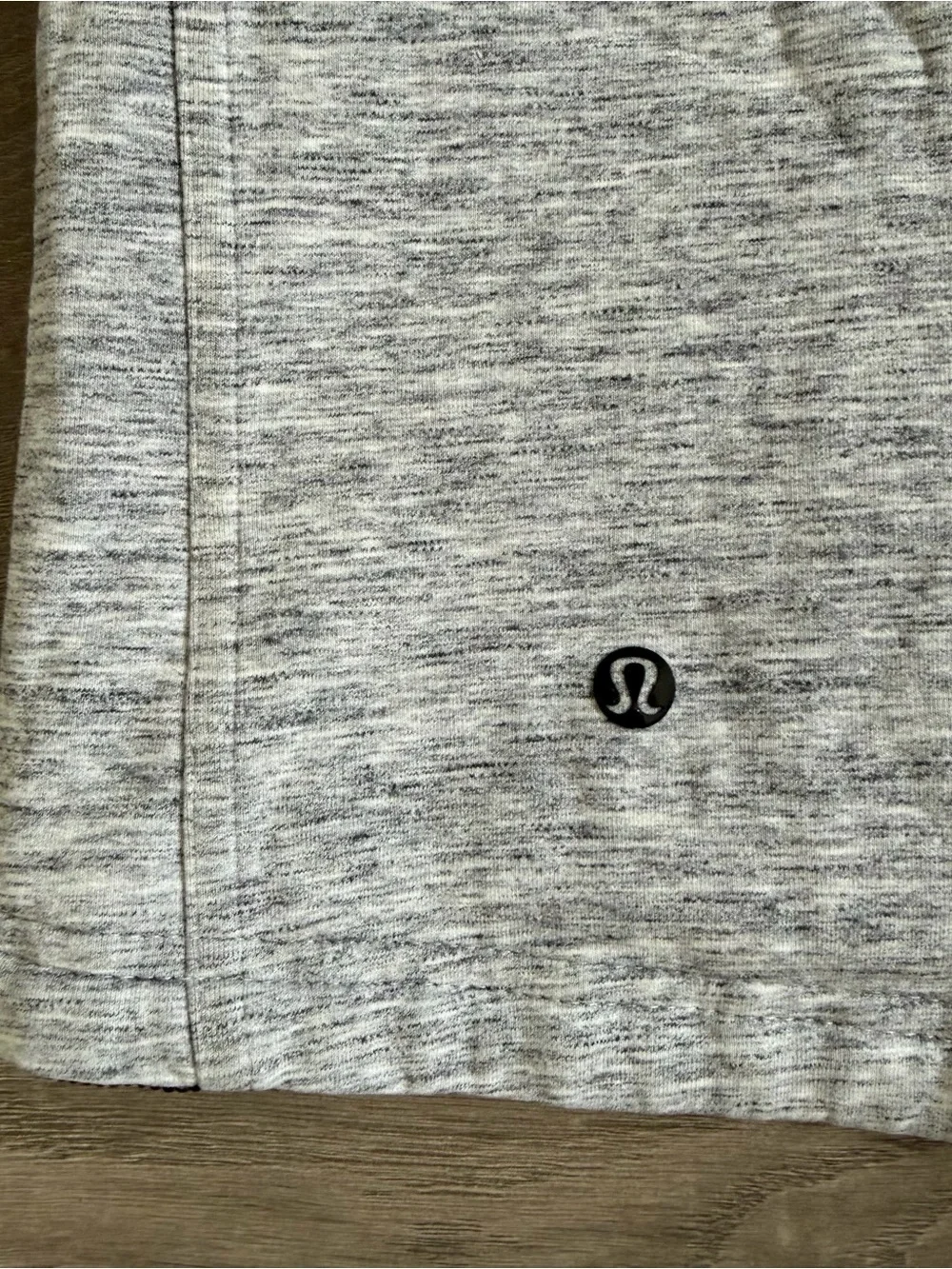 LULULEMON City Bound Women’s Light Gray Hooded Full Zip Jacket Size 6 - Picture 11 of 12